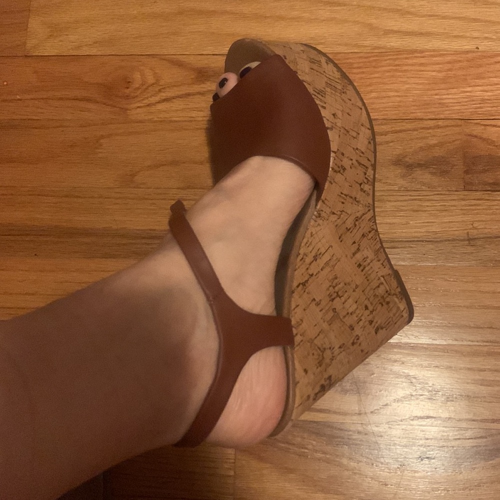 Steve Madden brown cork wedge platform sandals 👡